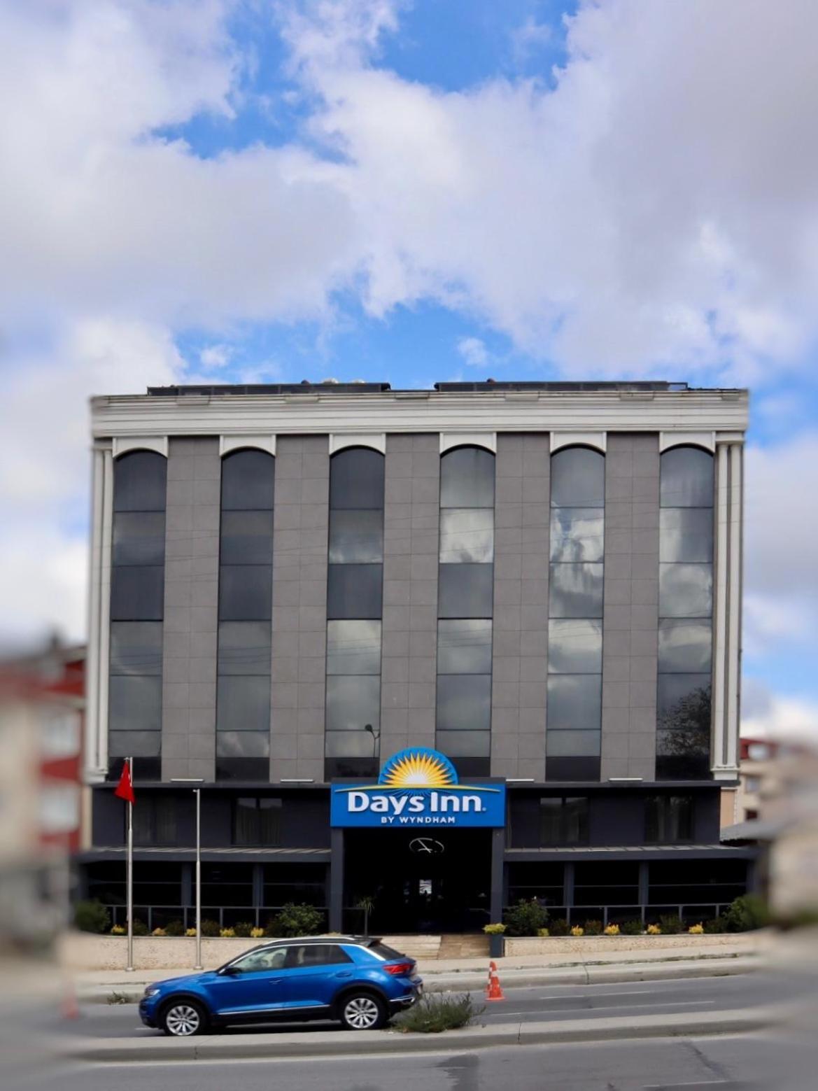 Days Inn By Wyndham Istanbul Arnavutkoy Istambul Exterior foto